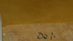 �ʎq�F�̓u��